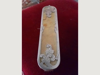 Image 1 of 3