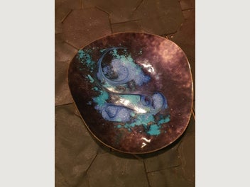 Image 1 of 3