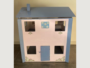 Image 1 of 8