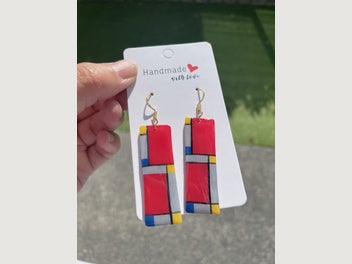 Image 1 of 3
