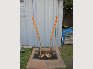 Image 1 of 3