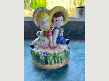 Image 1 of 5
