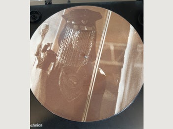 Image 1 of 3