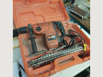 Image 1 of 4