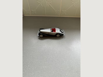 Image 1 of 8