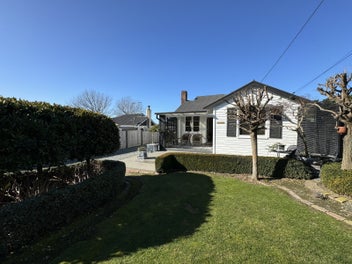 Image 1 of 1