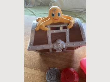 Image 1 of 5