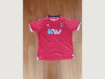 Image 1 of 4
