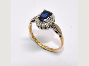 Image 1 of 5