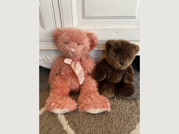 Image 1 of 8