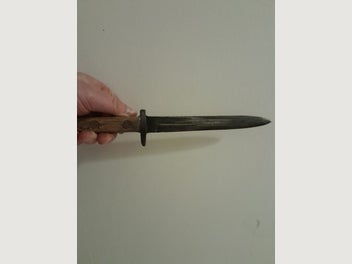 Image 1 of 7