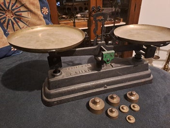 Image 1 of 4