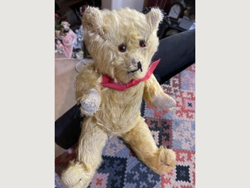 Image 1 of 8