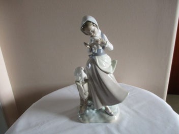 Image 1 of 6