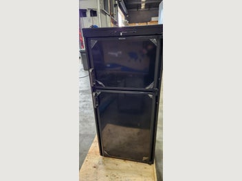 Image 1 of 7