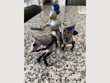 Image 1 of 7