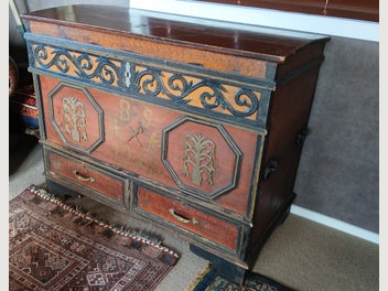 Image 1 of 7