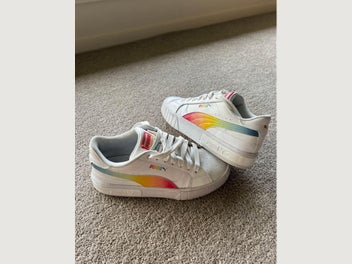 Image 1 of 7