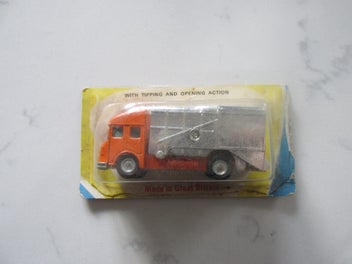 Image 1 of 2