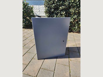 Image 1 of 4