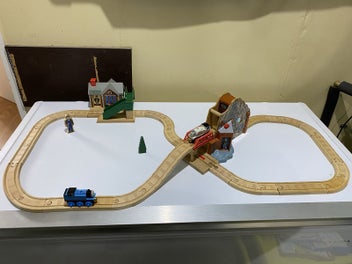 Image 1 of 5