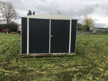 Image 1 of 7
