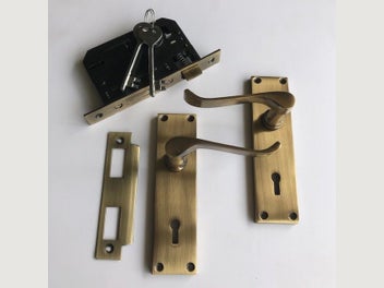 Image 1 of 2