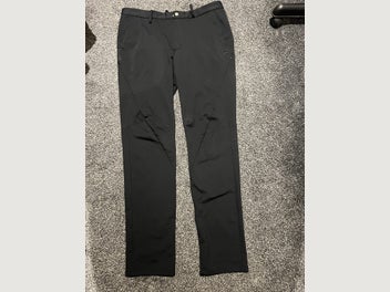 Image 1 of 7