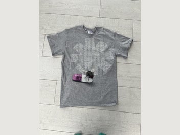 Image 1 of 4