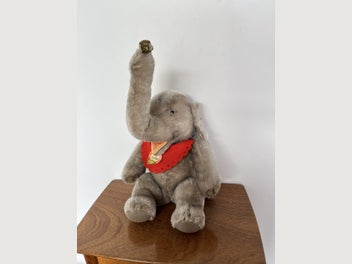 Image 1 of 4