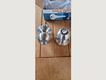 Image 1 of 4