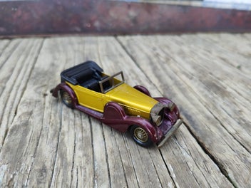 Image 1 of 5