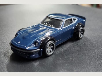 Image 1 of 4
