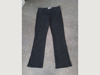 Image 1 of 7