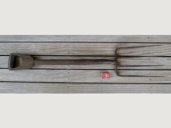 Image 1 of 6