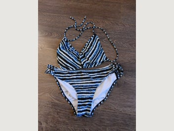 Image 1 of 3