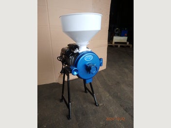 Image 1 of 6