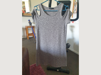 Image 1 of 4
