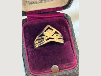 Image 1 of 3