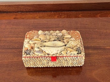 Image 1 of 8