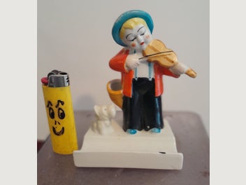 Image 1 of 5