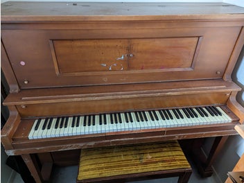 Image 1 of 1