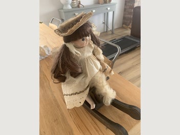 Image 1 of 5