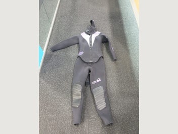 Image 1 of 5
