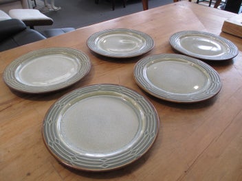 Image 1 of 6