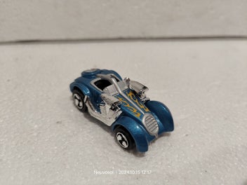 Image 1 of 4