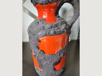 Image 1 of 8