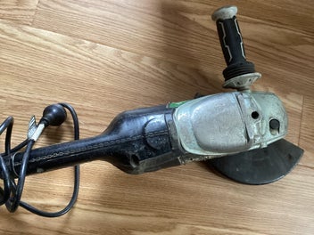 Image 1 of 6
