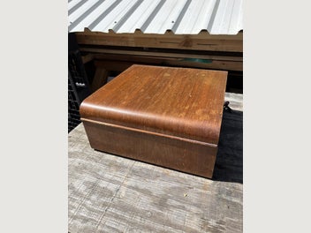 Image 1 of 7