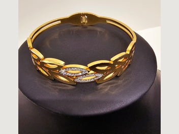 Image 1 of 8